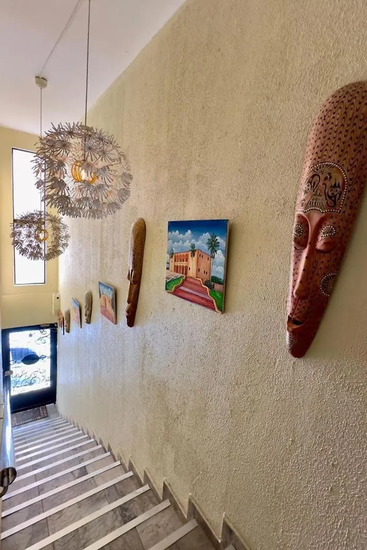 Hotel Tau Art Residence Saint-Domingue